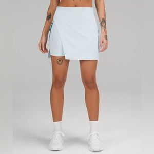 Lululemon Super High Rise Side Slit Tennis Skirt size 4 Powder Blue PWBE